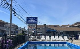 Beau Rivage Motel